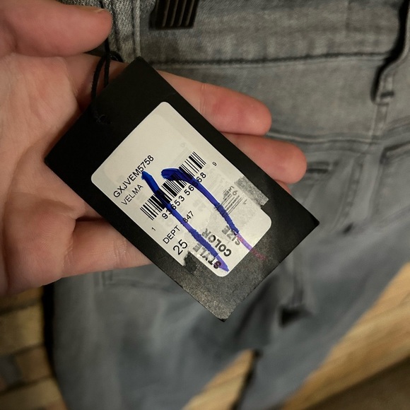 NWT Joe’s Jeans Distressed Curvy Skinny Ankle Flawless Velma Grey Size 25 - Picture 3 of 6